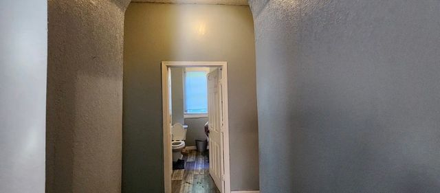 1320 Elmwood Avenue, Fort Worth, TX 76104