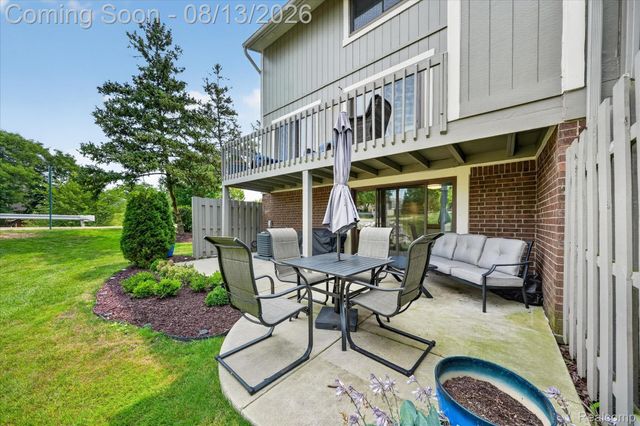 1060 Bristol Court, Northville, MI 48167