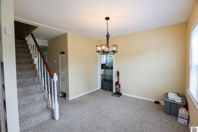 3039 Old Mayfield Rd, Paducah, KY 42003