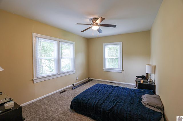 3039 Old Mayfield Rd, Paducah, KY 42003