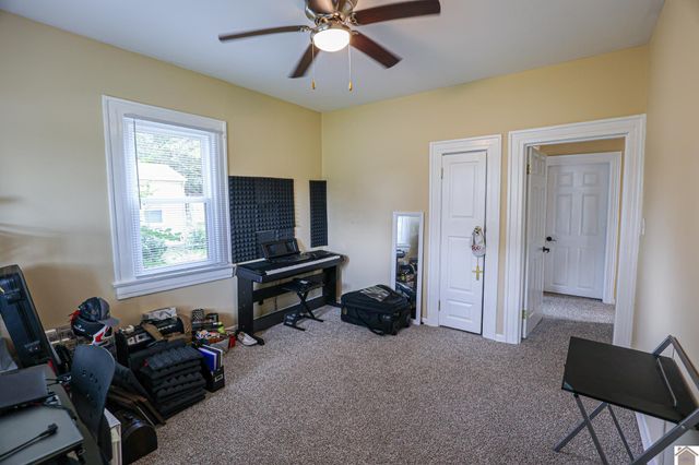 3039 Old Mayfield Rd, Paducah, KY 42003