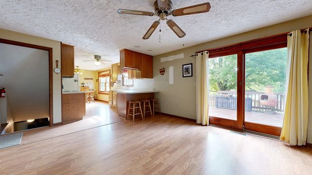 2202 Lakewood Dr, Mansfield, OH 44905