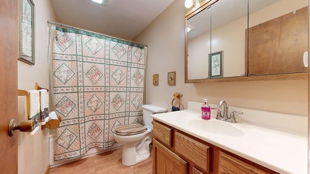 2202 Lakewood Dr, Mansfield, OH 44905