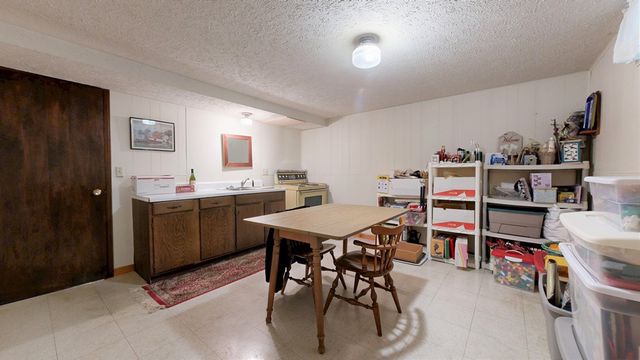 2202 Lakewood Dr, Mansfield, OH 44905