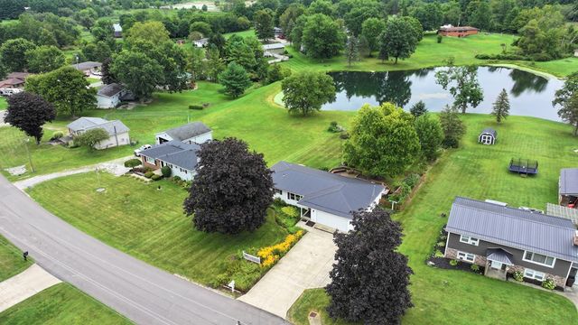 2202 Lakewood Dr, Mansfield, OH 44905