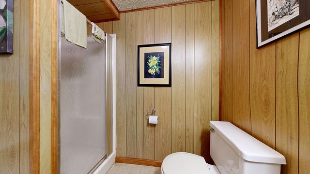 2202 Lakewood Dr, Mansfield, OH 44905