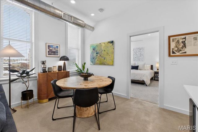 3842 Olive Street 2, St Louis, MO 63108