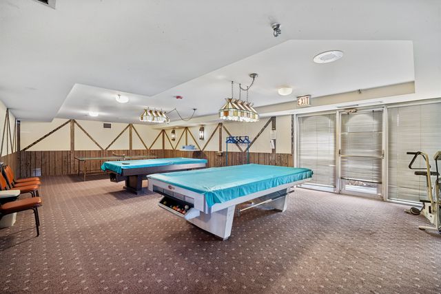 6400 N Cicero Avenue 315, Lincolnwood, IL 60712