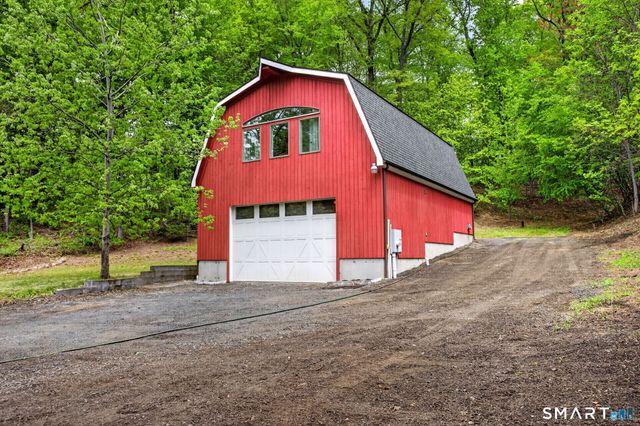 71 & 53 Hermitage Lane, North Haven, CT 06473