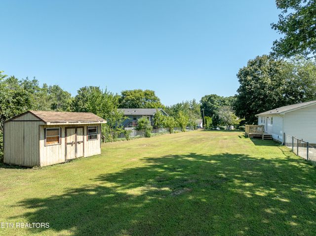 757 Lafollette Drive, Maryville, TN 37801