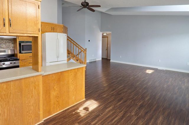 509 Meadow Run Drive SW, Rochester, MN 55902