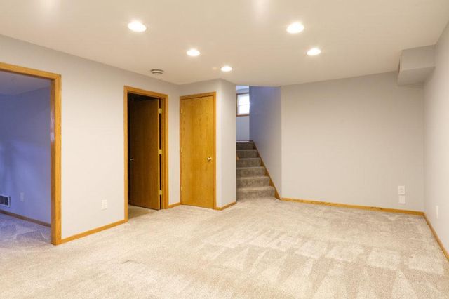 509 Meadow Run Drive SW, Rochester, MN 55902