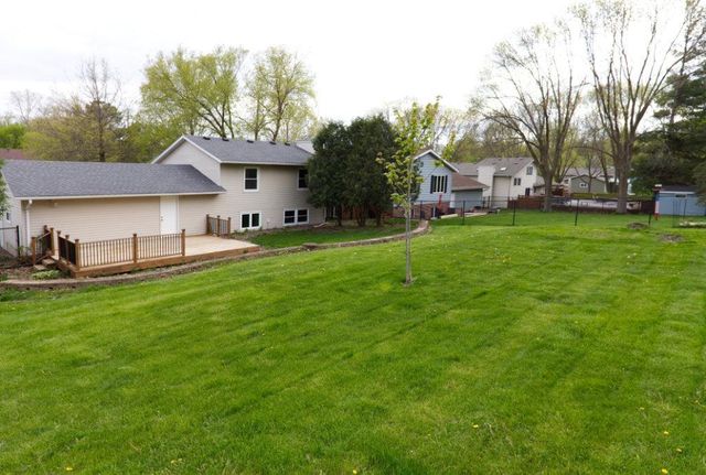 509 Meadow Run Drive SW, Rochester, MN 55902