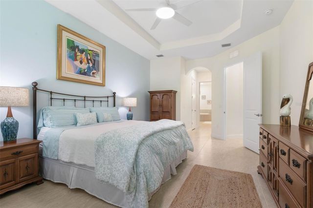 60 N LAKEWALK DRIVE, Palm Coast, FL 32137