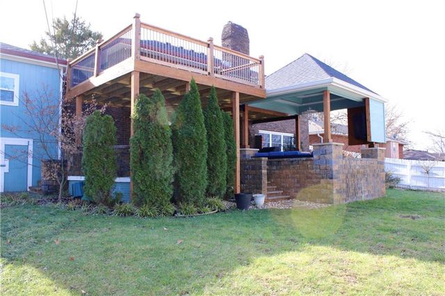 5948 Richmond Avenue, Kansas City, KS 66102