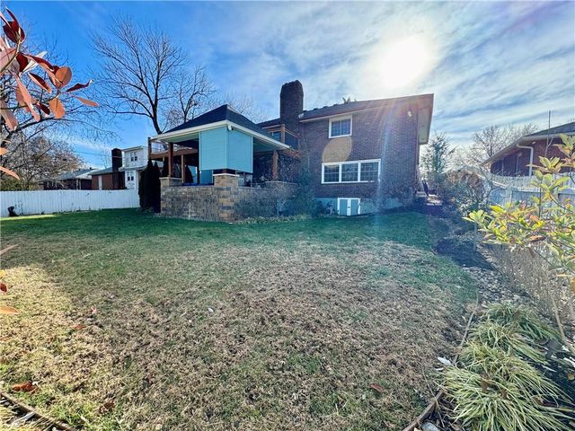 5948 Richmond Avenue, Kansas City, KS 66102