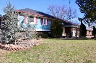 5948 Richmond Avenue, Kansas City, KS 66102