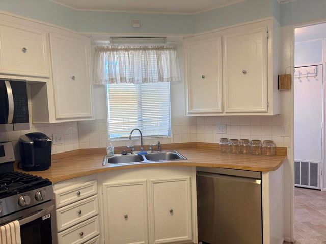 70260 Highway 111 70, Rancho Mirage, CA 92270