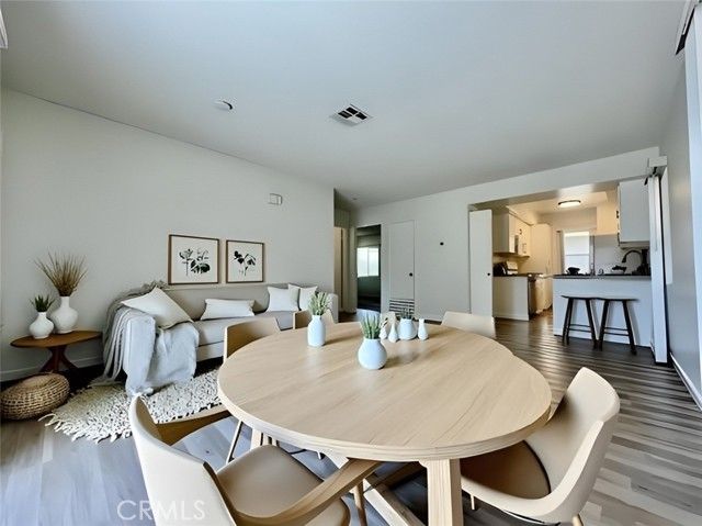 44220 San Pablo Avenue 4, Palm Desert, CA 92260