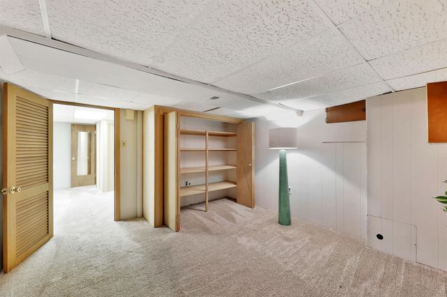 251 N Armour St, Wichita, KS 67206