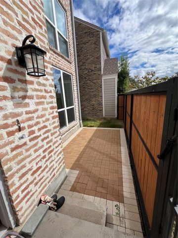 4006 Breakwood Drive, Houston, TX 77025