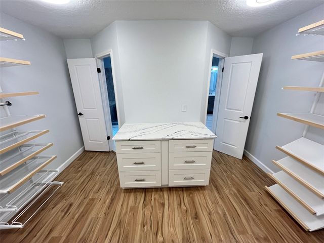 4006 Breakwood Drive, Houston, TX 77025