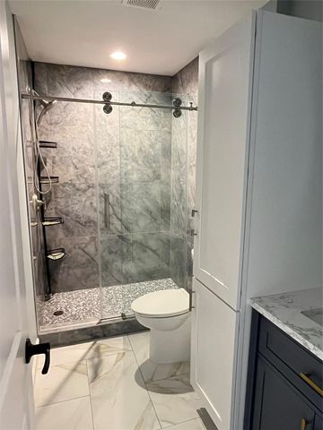 4006 Breakwood Drive, Houston, TX 77025
