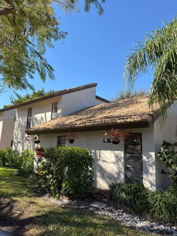 9719 N New River Canal Rd 308, Plantation, FL 33324