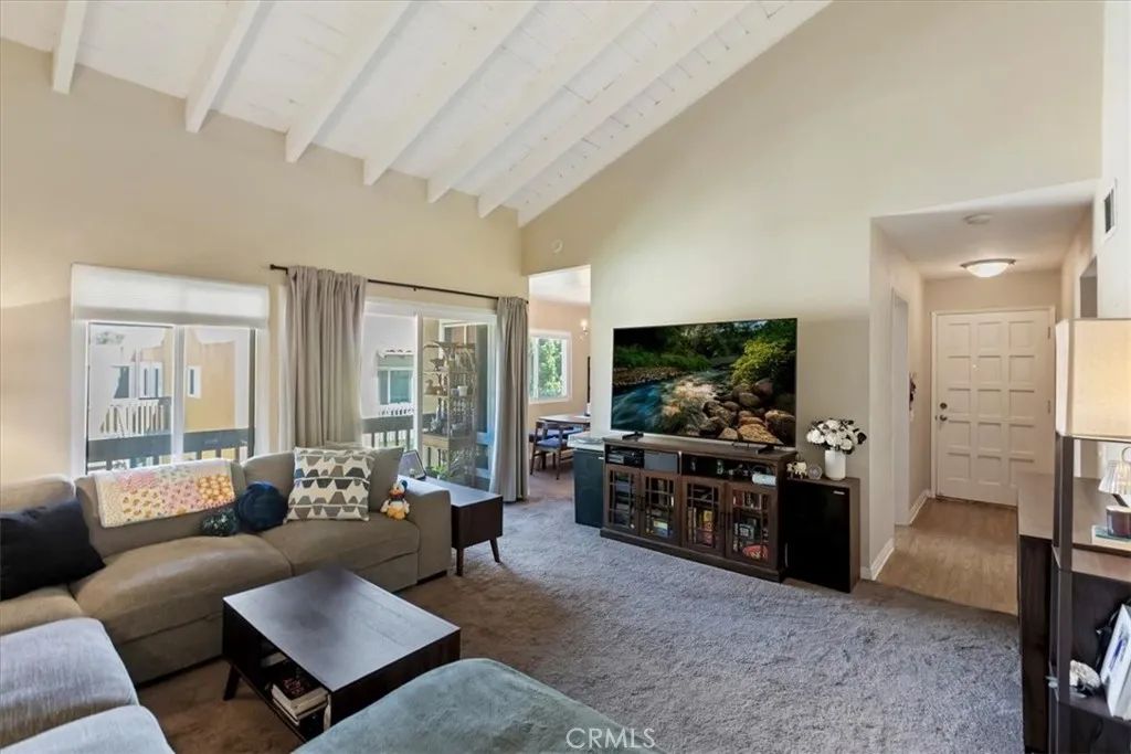 17099 W Bernardo 203, San Diego, CA 92127