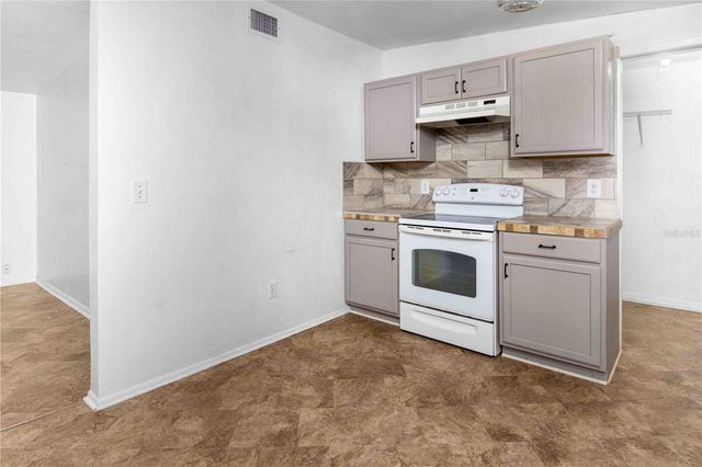 6382 81ST AVENUE N, Pinellas Park, FL 33781