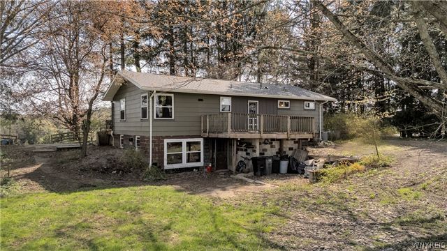 5872 Genesee Road, Concord, NY 14141