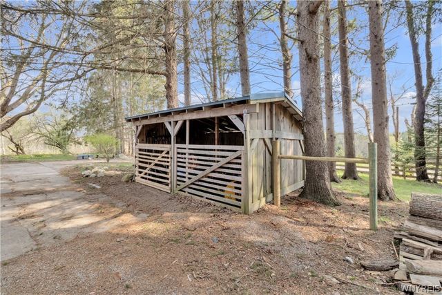 5872 Genesee Road, Concord, NY 14141