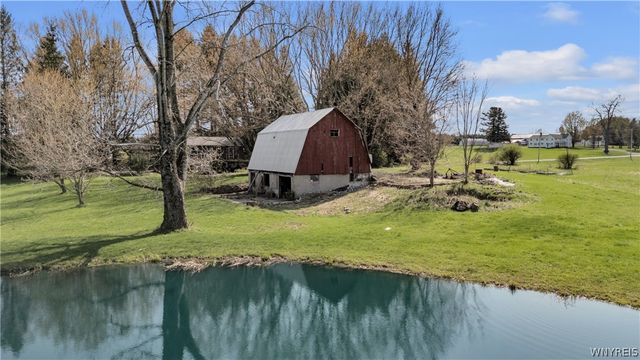 5872 Genesee Road, Concord, NY 14141