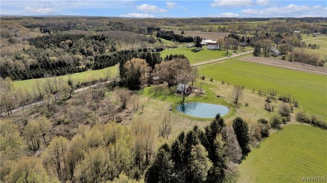 5872 Genesee Road, Concord, NY 14141