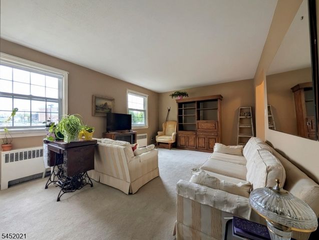 5 Hadfield Ave E, Union Twp., NJ 07083
