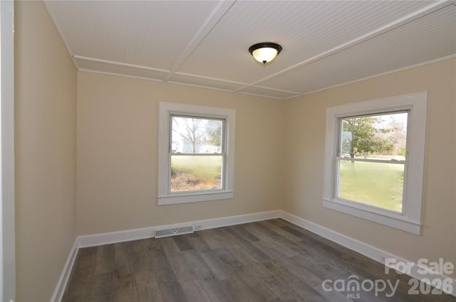 500 Gann Street 51-56, Lowell, NC 28098