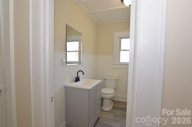 500 Gann Street 51-56, Lowell, NC 28098