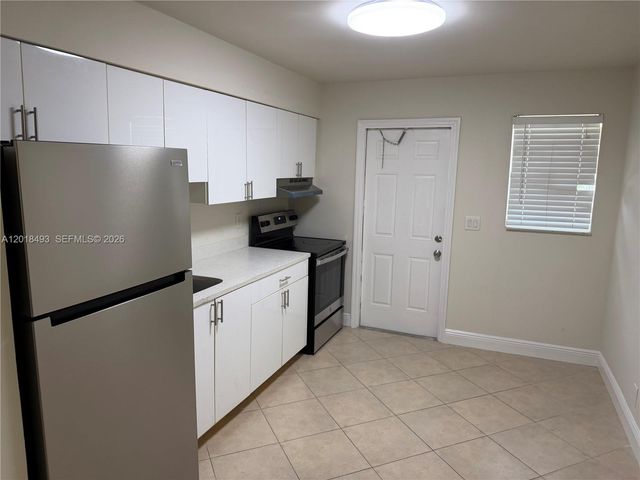 808 SW 30th ST Rear, Fort Lauderdale, FL 33315