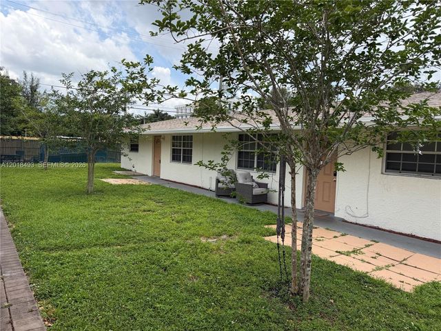 808 SW 30th ST Rear, Fort Lauderdale, FL 33315