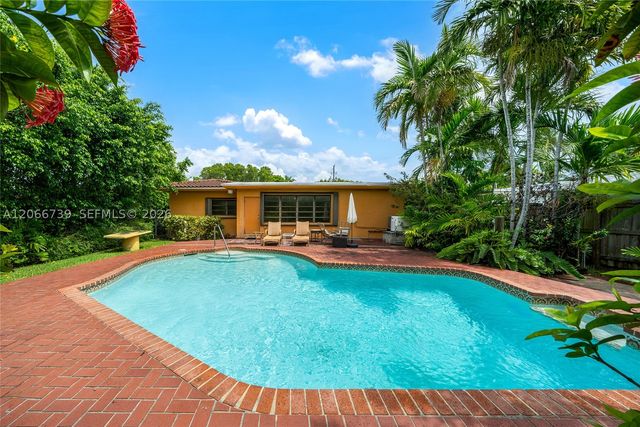 1860 Cleveland Rd, Miami Beach, FL 33141