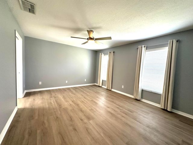 9706 SW 92nd Place Road, Ocala, FL 34481
