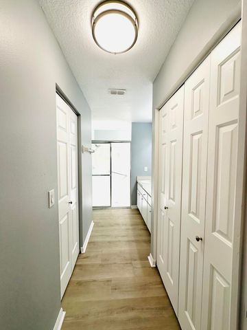 9706 SW 92nd Place Road, Ocala, FL 34481