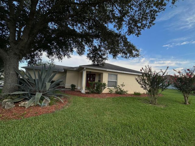 9706 SW 92nd Place Road, Ocala, FL 34481