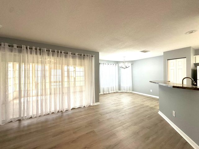 9706 SW 92nd Place Road, Ocala, FL 34481