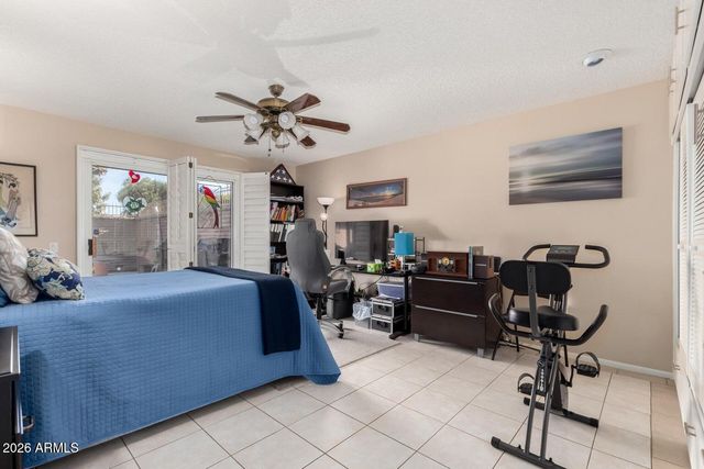 10802 W THUNDERBIRD Boulevard, Sun City, AZ 85351