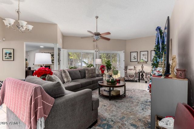 10802 W THUNDERBIRD Boulevard, Sun City, AZ 85351