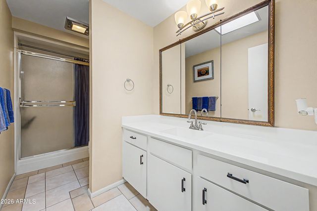 10802 W THUNDERBIRD Boulevard, Sun City, AZ 85351