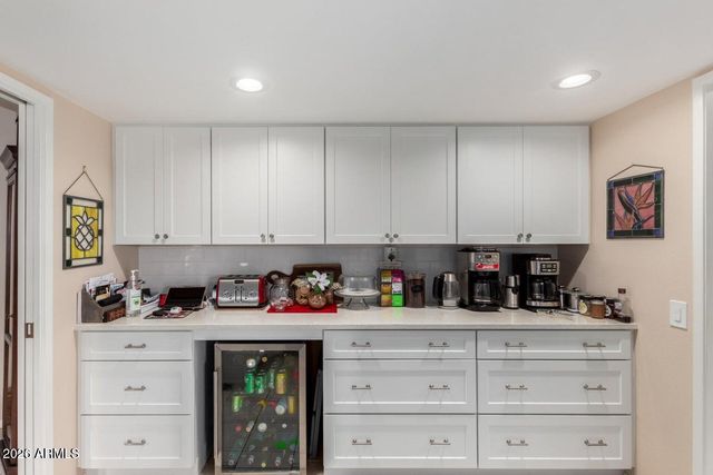 10802 W THUNDERBIRD Boulevard, Sun City, AZ 85351