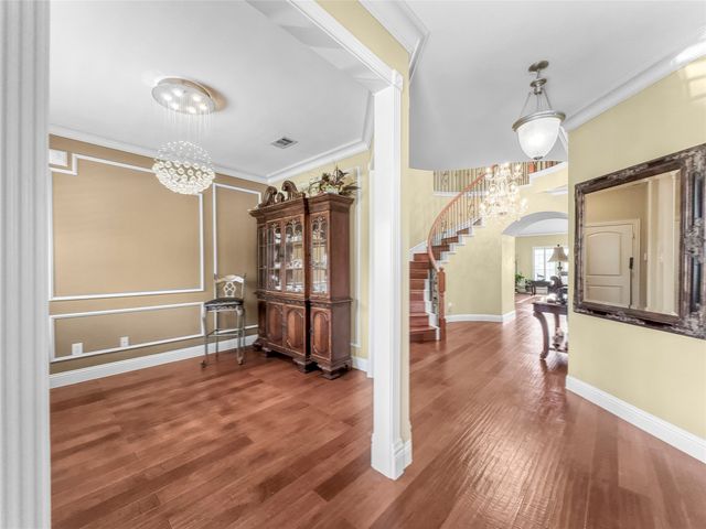 6951 Sea Harbor Drive, Grand Prairie, TX 75054