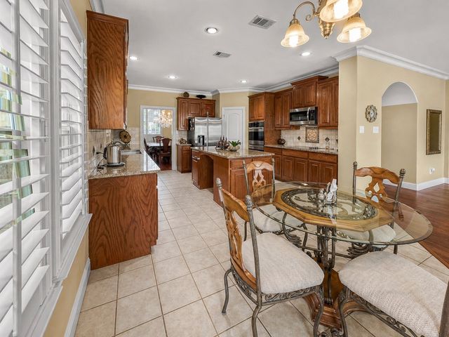 6951 Sea Harbor Drive, Grand Prairie, TX 75054